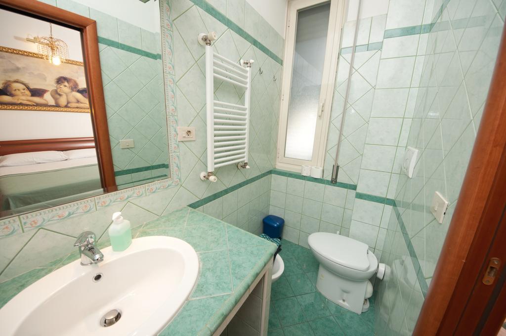 רומא Suites Oliveri Viale Marconi מראה חיצוני תמונה